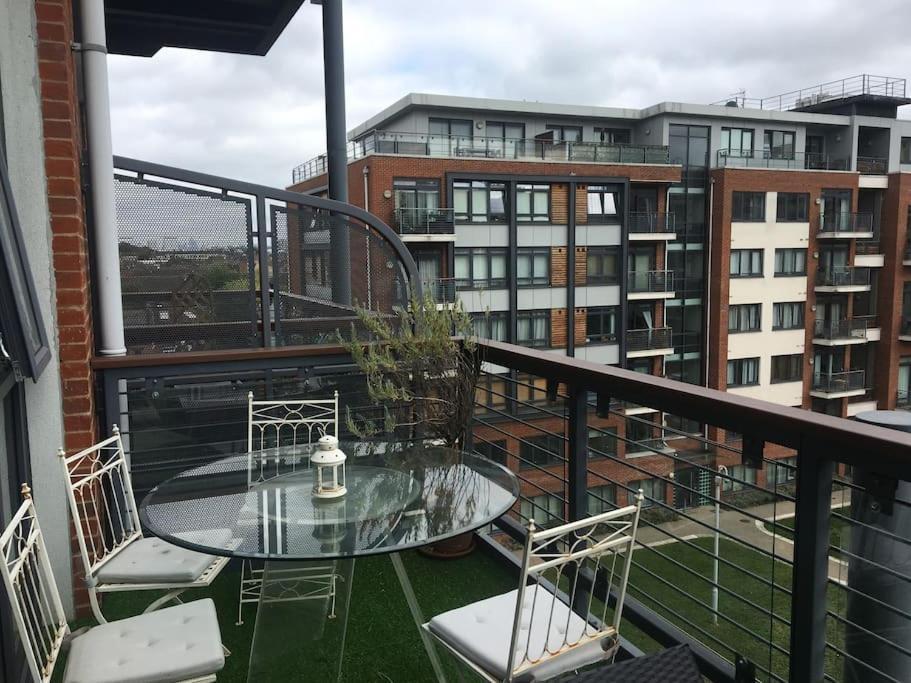 Fantastic New York Style Loft Apartment. London Exterior photo